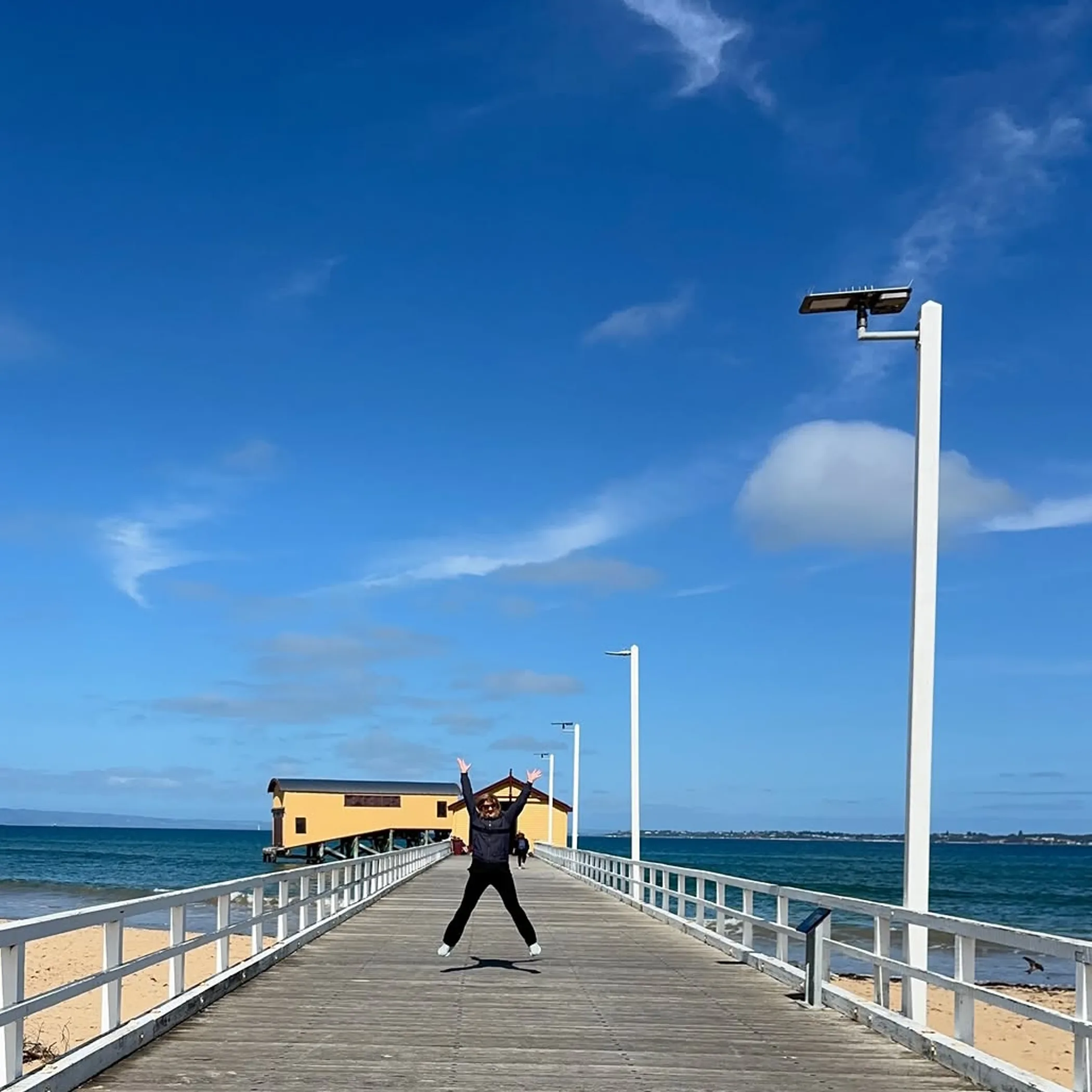queenscliff coastal pier and beach
